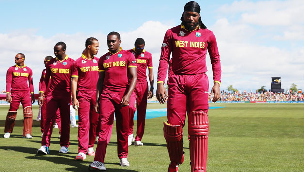 A dejected West Indian lot after their loss to Ireland © Getty Images