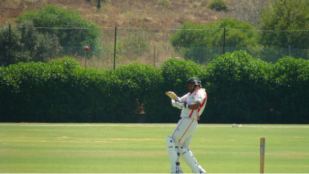 Tariq Ali Aiwan pulls © Alcorcon Club website