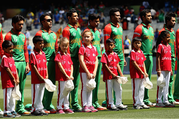 Bangaldesh qualified for the knock-out phase of a World Cup for the first time after defeating England by 15 runs in the group stage © Getty Images