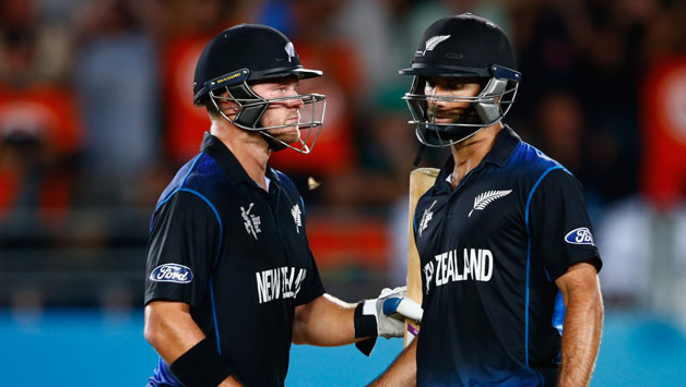 Corey Anderson (left) and Grant Elliott shared a vital 103-run stand for the fifth-wicket © Getty Images
