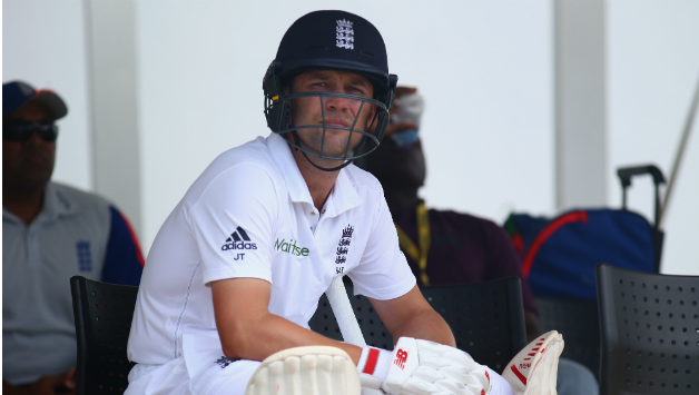 Jonathan Trott suffered a miserable return to Test cricket as he was dismissed for four runs in his last two innings © Getty Images