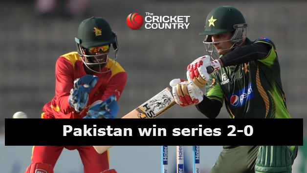 Mohammad Hafeez (right) top-scored for Pakistan with a knock of 80 off 79 balls © AFP