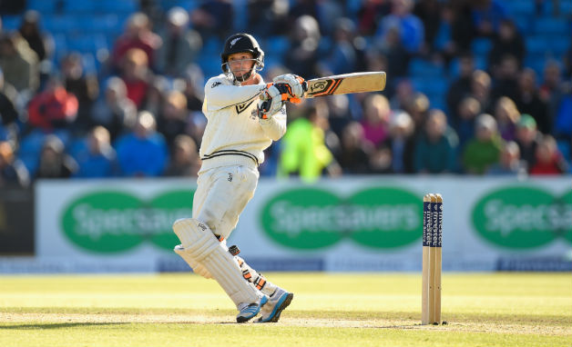 BJ Watling scored his fifth Test ton © Getty Images 