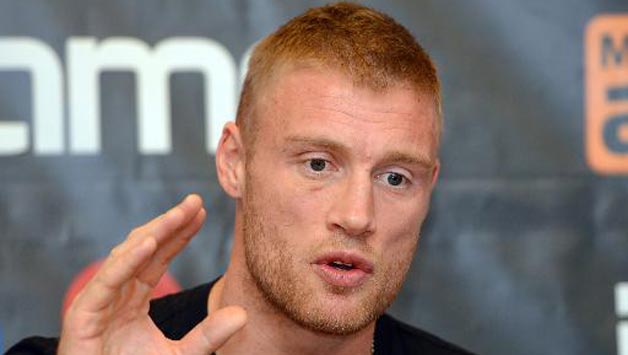 Andrew Flintoff siad that it was not Peter Moores' fault that England had been performing disappointingly © AFP