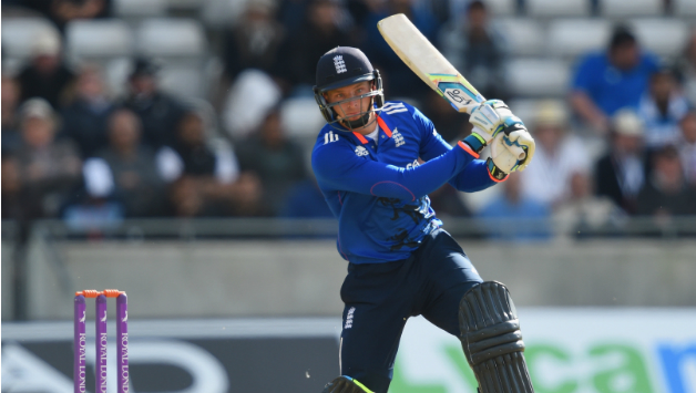Jos Buttler insisted it wasn't an absence of effort that held England back at the ICC World Cup 2015 © Getty Images