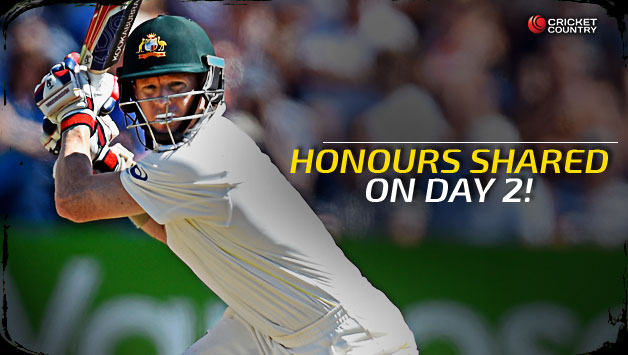 Chris Rogers led the way for Australia with 95 © Getty Images
