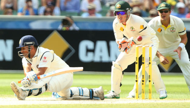 MS Dhoni batting against Australia © Getty Images