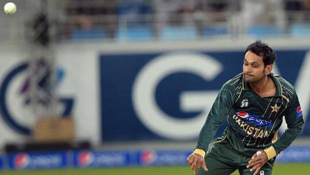 Mohammad Hafeez's pending Visa has delayed his availability to be present at the ICC accredited testing center in Chennai © AFP