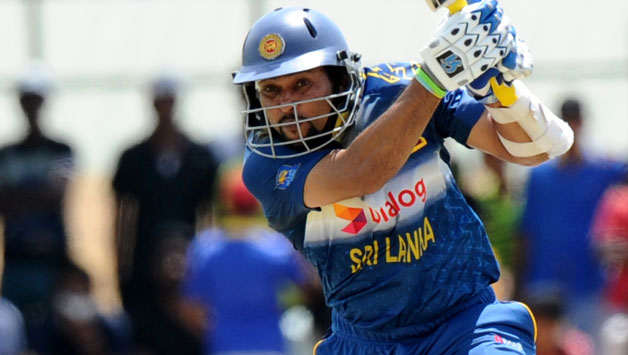 Tillakaratne Dilshan (above) was dismissed for mere six by Sohail Tanvir © AFP