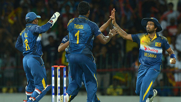 Binura Fernando, Angelo Mathews, and skipper Lasith Malinga (right) claimed a wicket each in the last game © AFP