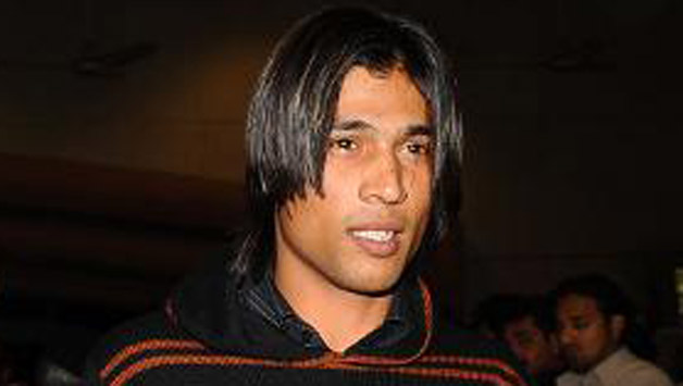 Mohammad Aamer is coming back after a toe injury © AFP