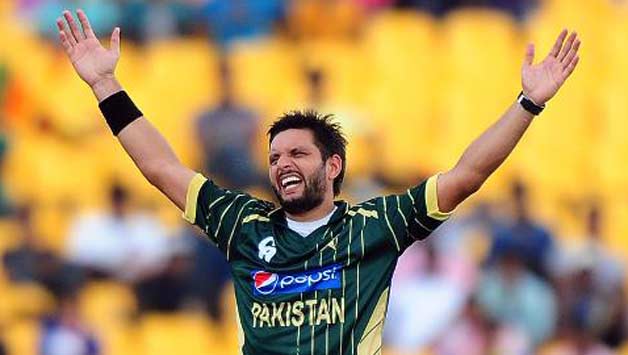 Shahid Afridi feels non-participation of foreign players would only mean greater opportunity for Pakistan's youngsters © AFP