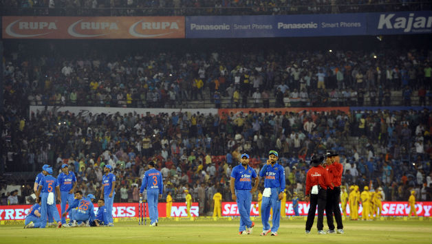 Play was stopped twice due to unruly behaviour of the crowd © AFP