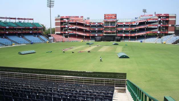 DDCA office-bearers were not exactly amused when they saw Bansal entering the meeting premises at the Feroz Shah Kotla © IANS