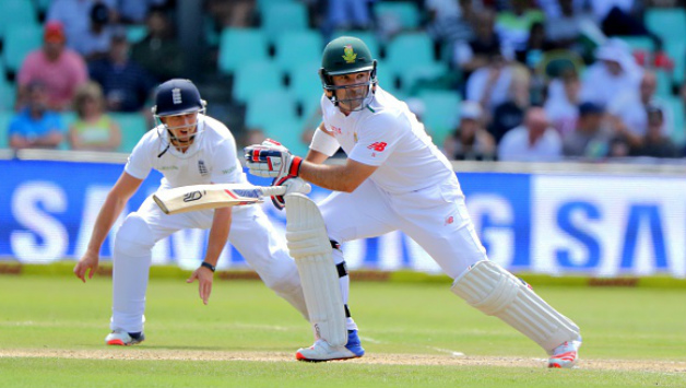 Dean Elgar batted all through South Africa's 52 overs © Getty Images