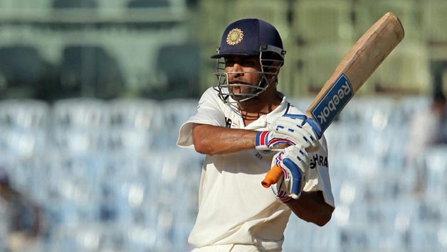 MS Dhoni hit two sixes and a four during his innings of 37 off 30 balls © PTI