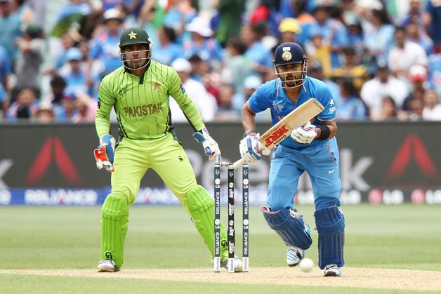 Arun Lal feels that the  India-Pakistan series  should not call off  © Getty Images (File Photo)