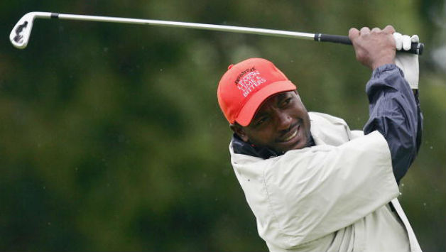 Brian Lara's fascination with golf prompt him to carry on? © Getty Images
