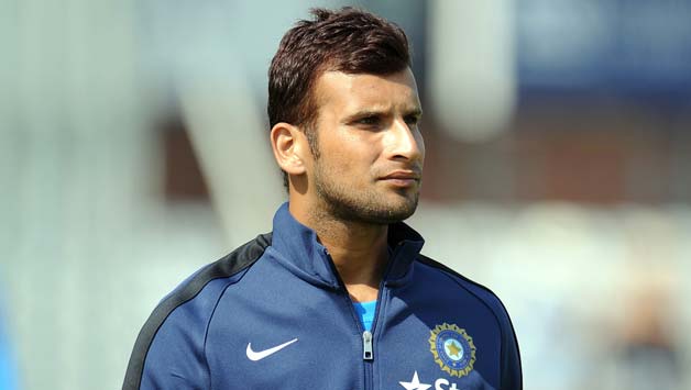Ishwar Pandey vindicated his captain Naman Ojha's decision to field first as he reduced Andhra Pradesh to 22 for four inside five overs © Getty Images