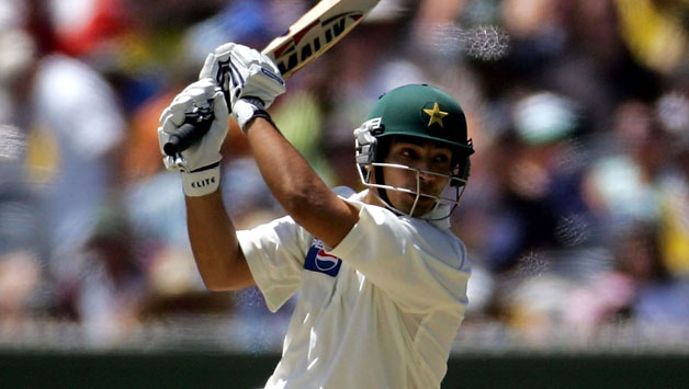 Salman Butt scores a century in his return to domestic cricket  © Getty Image(File Photo)