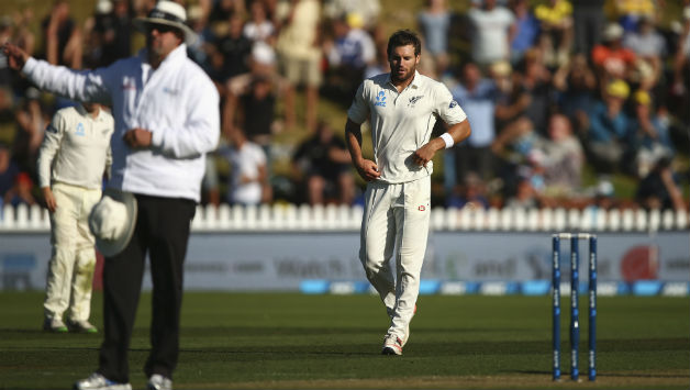 Richard Illingworth's (left) blunder on the field had a huge impact on the first Test between New Zealand and Australia © Getty Images