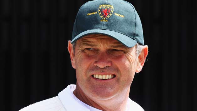 Martin Crowe passed away on Thursday after a long battle with cancer © Getty Images
