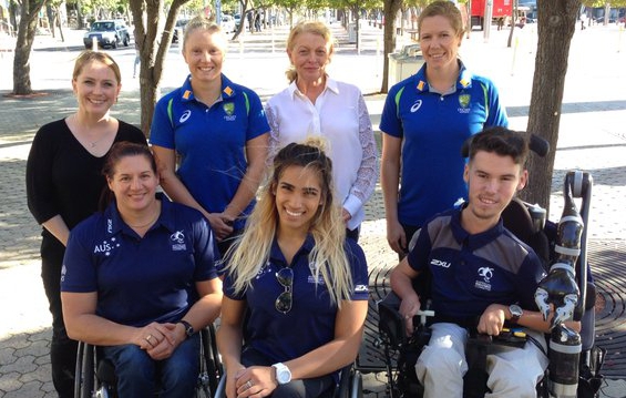 Alyssa Healy and Alex Blackwell along with Paralympics Team on Tuesday Photo Courtesy: Alyssa Healy Twitter Account