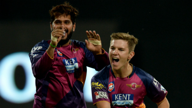 Adam Zampa took three wickets in middle overs to push Delhi Daredevils on back foot © AFP (File photo)