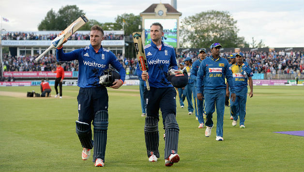 Jason Roy and Alex Hales shared a record 256 run partnership in the second ODI © Getty Images