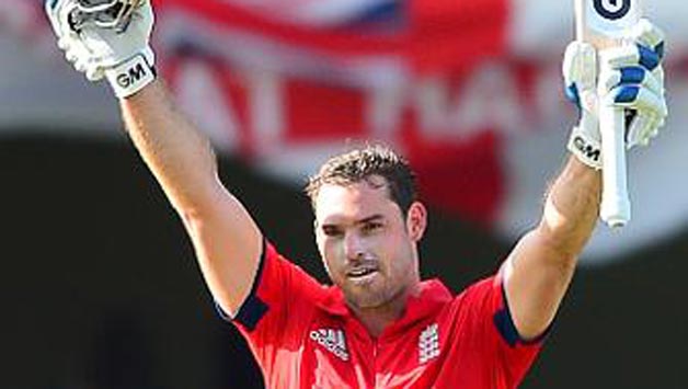 Michael Lumb was the top scorer with 184 © AFP (File Photo)
