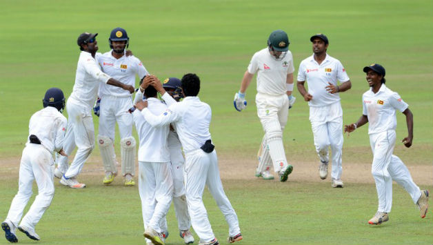 Sri Lanka bowled out Australia for 161 in the second innings to win the first Test © AFP
