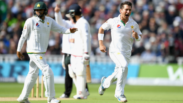 Yasir Shah celebrates his first wicket of the day in 3rd Test © Getty Images