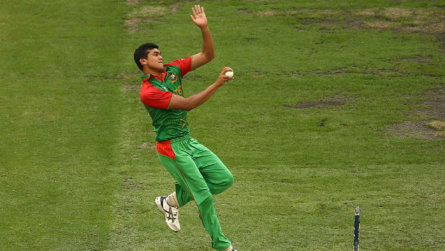 Taskin Ahmed underwent rehabilitation work with BCB coach Mahbub Ali Zaki © Getty Images