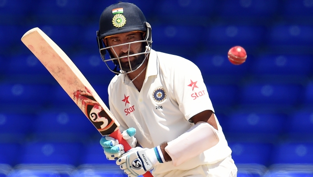 Cheteshwar Pujara scored 166 on Day 2 of Duleep Trophy © AFP 