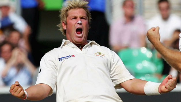 Shane Warne celebrates the wicket of Andrew Flintoff in the fourth innings to bring Australia back into the match © Getty Images