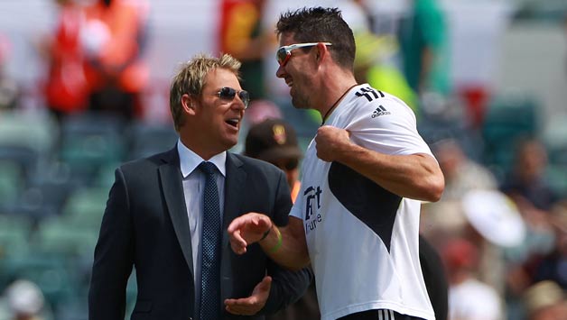 Shane Warne and Kevin Pietersen's presence will give a much needed boost to the shoot out © Getty Images