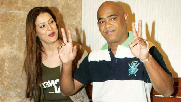 vinod andrea