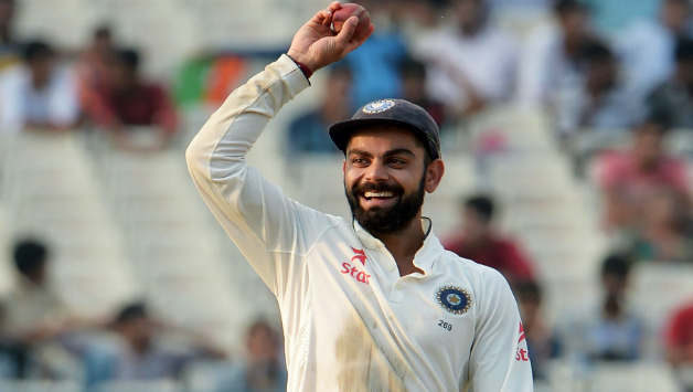 दूसरे टेस्ट में जीत के बाद विराट कोहली ने दर्शकों को उनके समर्थन के लिए शुक्रिया अदा किया© AFP