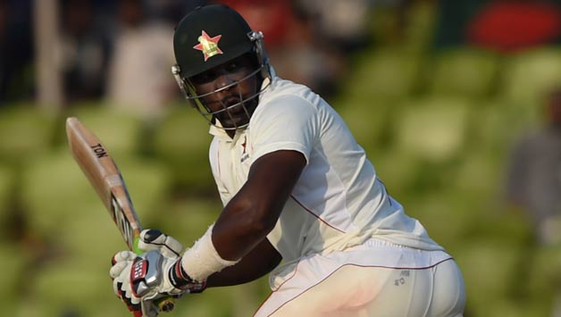 Hamilton Masakadza bats at 33 on Day 3 of 1st Zimbabwe vs Sri Lanka Test © Getty Images