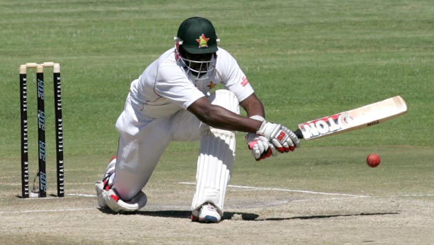Hamilton Masakadza scored 33 before getting out © Getty Images