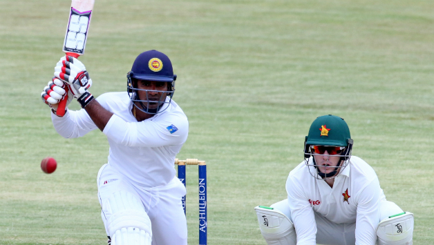 Dimuth Karunaratne scored 86 at Lunch © AFP