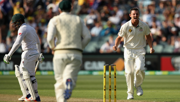 Josh Hazlewood celebrates wicket of Quinton de Kock on Day One © Getty Images