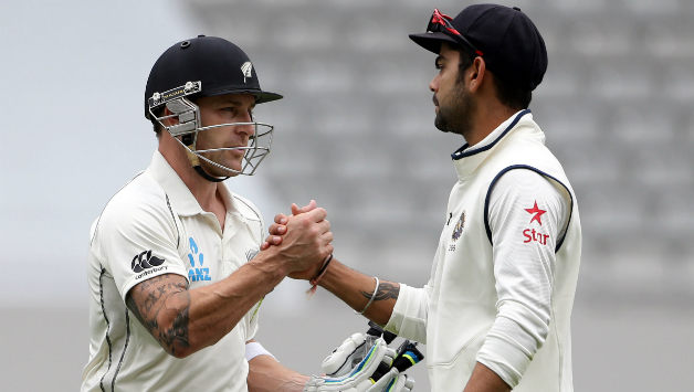 Brendon McCullum celebrates his double-century with Virat Kohli in 2014 tour © AFP