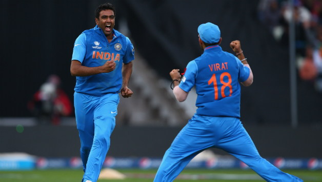 Ravichandran Ashwin has supported MS Dhoni's decision of quitting captaincy © Getty Images