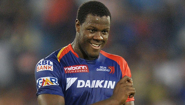 "Carlos Brathwaite is dedicated to learning and advancing his game. With both bat and ball he's a very skilled T20 cricketer," said Paddy Uptin, Sydney Thunder coach © AFP (File Photo)