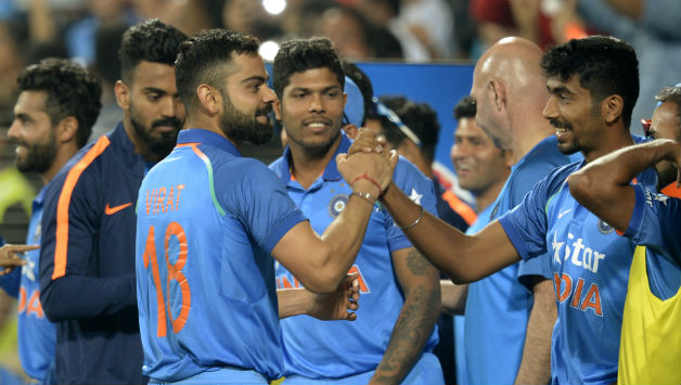 India beat England by 3 wickets in the 1st ODI © AFP