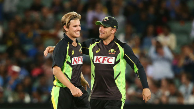 Adam Zampa picked 3 for 25 © Getty Images