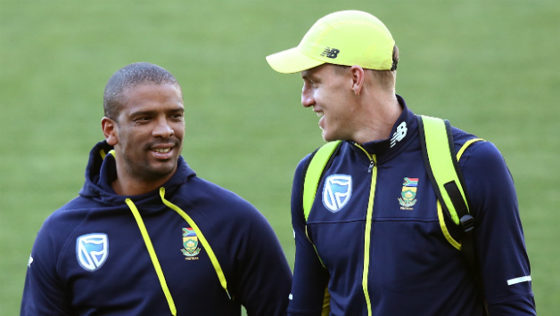 Vernon Philander (left) and Morne Morkel earn much needed recall into the South African Test side against New Zealand © Getty Images