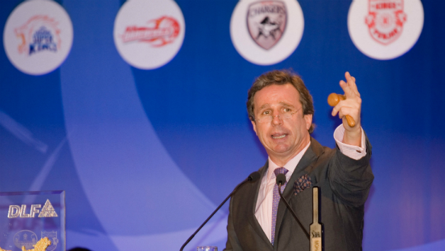 More than 350 players are all set to go under the hammer of IPL 2017 Auctioner Richard Madley, during the IPL Auction 2017 © Getty Images