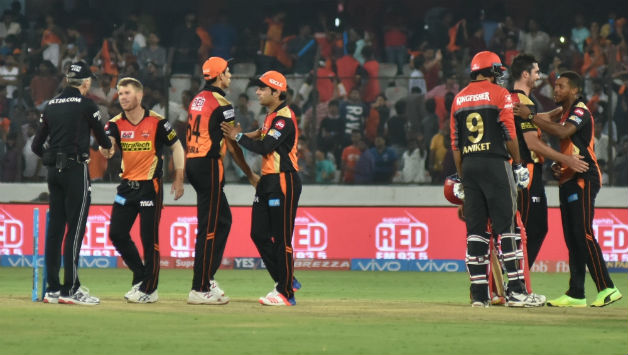 Sunrisers Hyderabad won the 1st match of IPL 2017 by 35 runs © IANS
